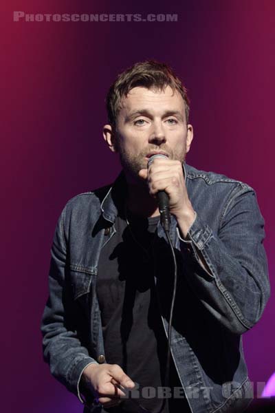 DAMON ALBARN - 2014-07-09 - PARIS - Salle Pleyel - Damon Albarn
